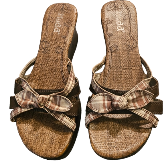 Mudd Vintage Women's Platform Brown Sandals Size 9.5 - Picture 8 of 9